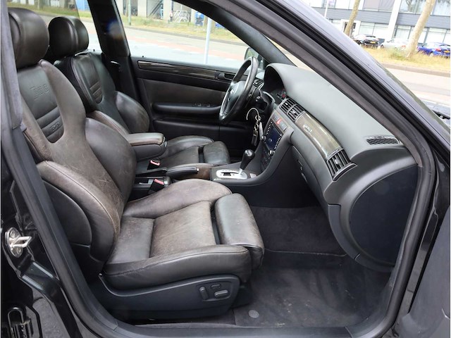 Audi rs6 4.2 quattro 2005 automaat, h-122-lk - afbeelding 16 van  46