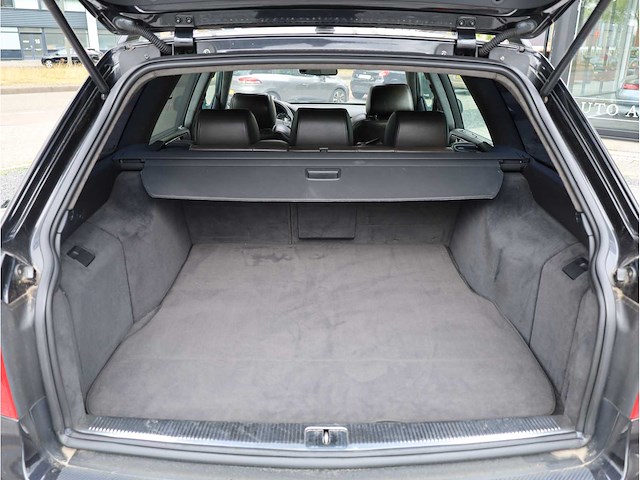 Audi rs6 4.2 quattro 2005 automaat, h-122-lk - afbeelding 19 van  46