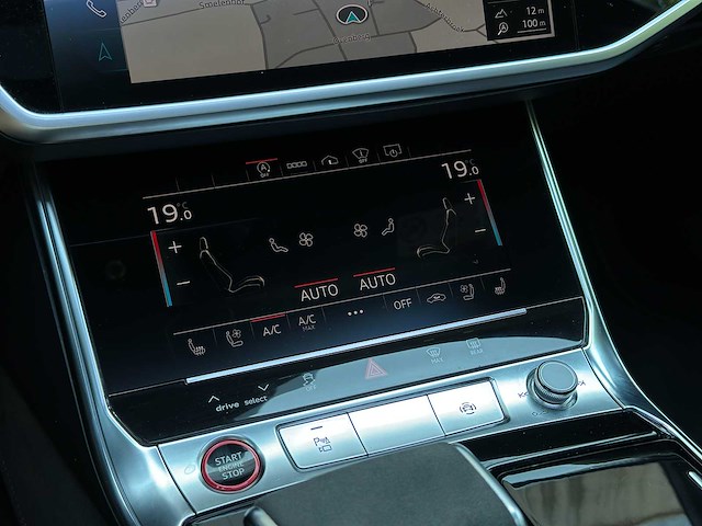 Audi rs6 avant 4.0 tfsi v8 quattro c8 600pk 2021, gzk-49-t - afbeelding 33 van  49