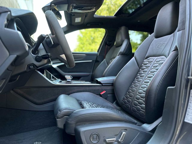 Audi rs6 avant 4.0 tfsi v8 quattro c8 600pk 2021, gzk-49-t - afbeelding 39 van  49