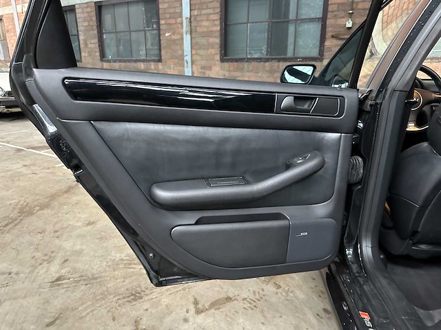 Audi rs6 avant c5 4.2 v8 quattro 450pk 2003, 72-nz-tz youngtimer - afbeelding 22 van  57