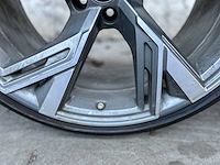 Audi rs6 wielen set - afbeelding 9 van  18