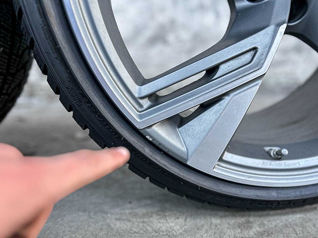 Audi rs6 wielen set - afbeelding 5 van  18