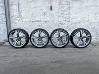Audi rs6 wielen set - afbeelding 2 van  2