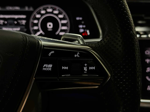 Audi rs7 sportback 4.0 v8 tfsi quattro 600pk 2020, j-107-jj - afbeelding 47 van  88