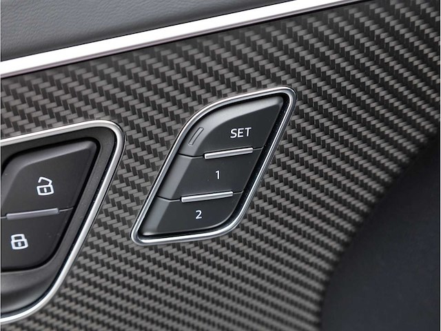 Audi rsq8 4.0 tfsi quattro urban full carbon automaat 740pk 2021, s-423-rs - afbeelding 33 van  58