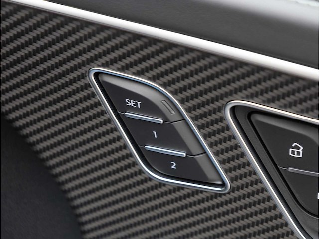 Audi rsq8 4.0 tfsi quattro urban full carbon automaat 740pk 2021, s-423-rs - afbeelding 34 van  58