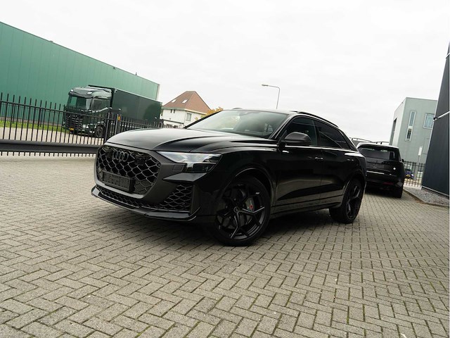 ***audi rsq8 performance 2025 | 02-61-30 i - afbeelding 23 van  57