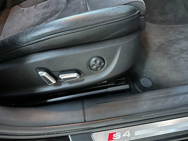 Audi s4 avant 3.0 tfsi v6 quattro pro line 333pk 2012 (origineel-nl), 40-xrl-8 - afbeelding 29 van  46