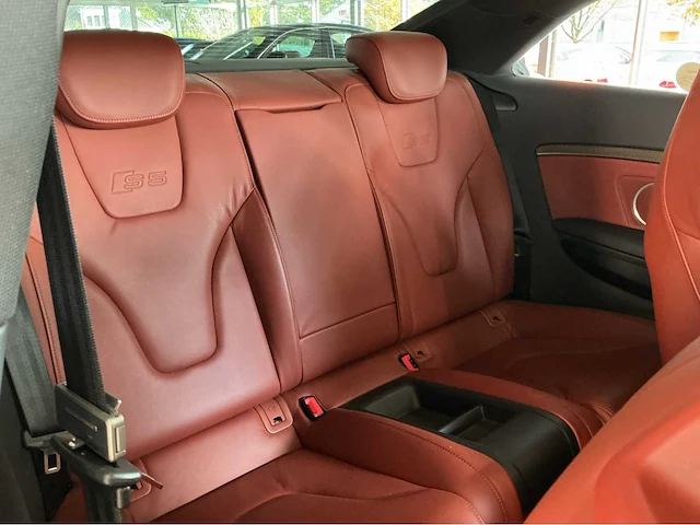Audi s5 coupé 4.2 fsi v8 quattro | volledig uitgerust | krachtige 354 pk v8 | exclusieve sportcoupé btw auto - afbeelding 43 van  57