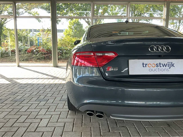 Audi s5 coupé 4.2 fsi v8 quattro | volledig uitgerust | krachtige 354 pk v8 | exclusieve sportcoupé btw auto - afbeelding 2 van  51