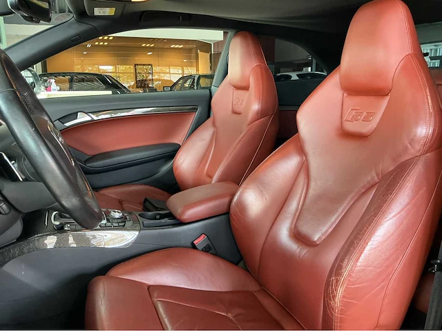 Audi s5 coupé 4.2 fsi v8 quattro | volledig uitgerust | krachtige 354 pk v8 | exclusieve sportcoupé btw auto - afbeelding 24 van  51