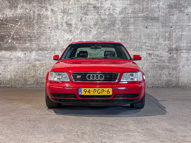 Audi s6 limousine 4.2 v8 quattro c4 290pk 1996, 94-pgp-6 - afbeelding 45 van  47