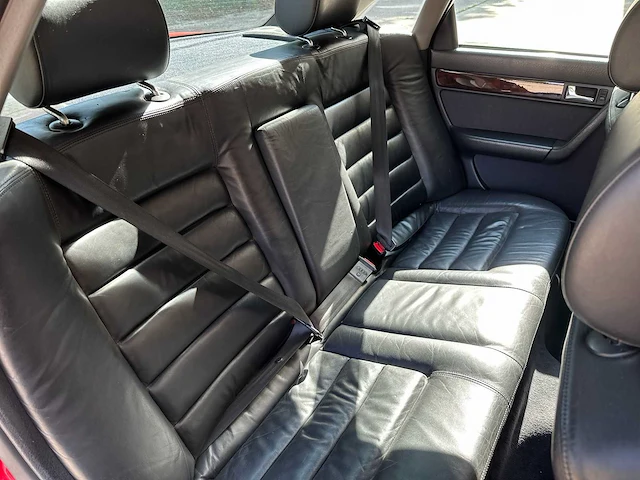 Audi s6 limousine 4.2 v8 quattro c4 290pk 1996, 94-pgp-6 - afbeelding 28 van  47