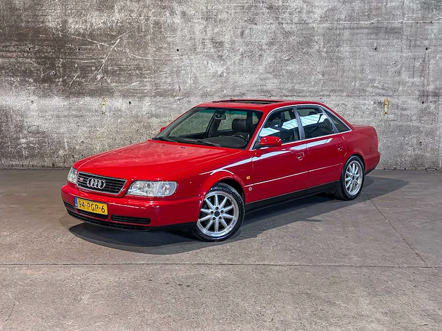 Audi s6 limousine 4.2 v8 quattro c4 290pk 1996, 94-pgp-6 - afbeelding 34 van  47