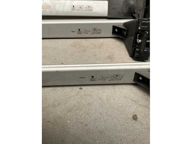 Audi s6 / s8 dakdragers - afbeelding 2 van  3