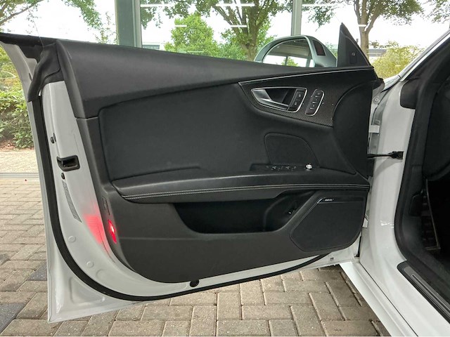 Audi s7 sportback 4.0 tfsi v8 quattro | 420 pk | biturbo | s tronic | pure v8 power btw auto - afbeelding 20 van  36