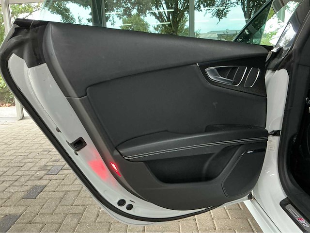 Audi s7 sportback 4.0 tfsi v8 quattro | 420 pk | biturbo | s tronic | pure v8 power btw auto - afbeelding 16 van  37