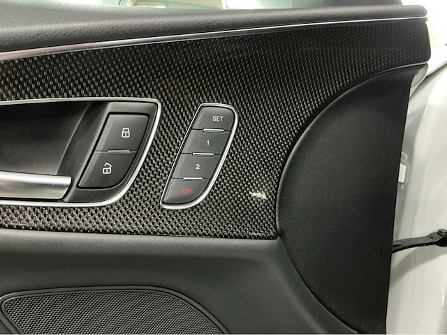 Audi s7 sportback 4.0 tfsi v8 quattro | 420 pk | biturbo | s tronic | pure v8 power btw auto - afbeelding 18 van  37