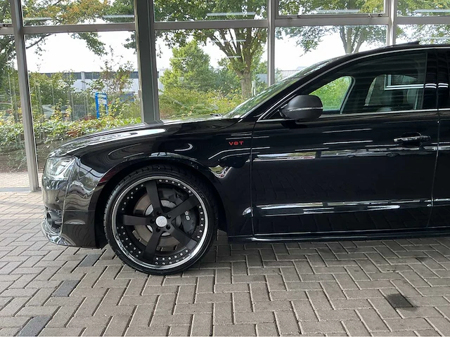 Audi s8 | 4.0 v8 biturbo | 520 pk | 2015 | matrix led | 21 inch wielen | bose | luchtvering | quattro | btw auto - afbeelding 4 van  46