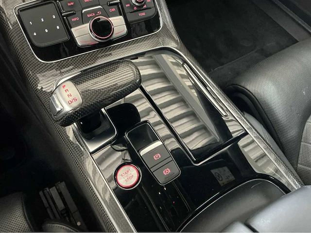 Audi s8 | 4.0 v8 biturbo | 520 pk | 2015 | matrix led | 21 inch wielen | bose | luchtvering | quattro | btw auto - afbeelding 9 van  46