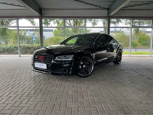 Audi s8 | 4.0 v8 biturbo | 520 pk | 2015 | matrix led | 21 inch wielen | bose | luchtvering | quattro | btw auto - afbeelding 1 van  46
