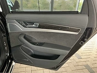 Audi s8 | 4.0 v8 biturbo | 520 pk | 2015 | matrix led | 21 inch wielen | bose | luchtvering | quattro | btw auto - afbeelding 25 van  46
