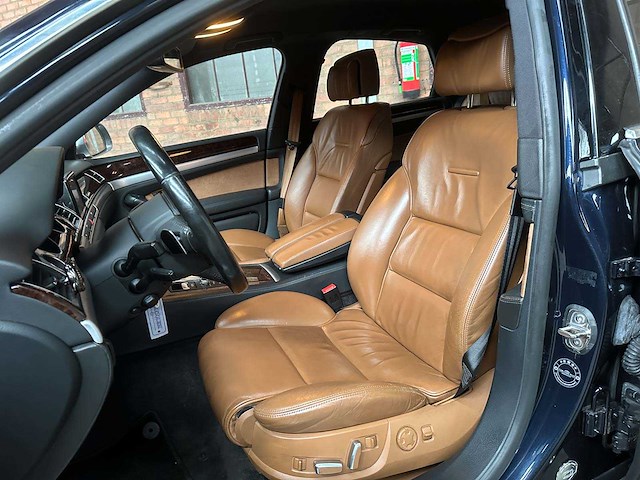 Audi s8 5.2 v10 quattro pro line+ 450pk 2009, px-166-n - afbeelding 40 van  42