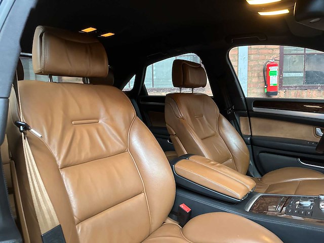 Audi s8 5.2 v10 quattro pro line+ 450pk 2009, px-166-n - afbeelding 33 van  42