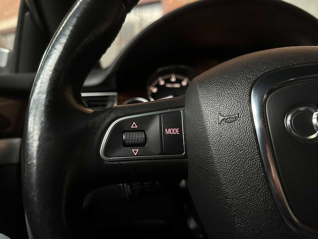 Audi s8 5.2 v10 quattro pro line+ 450pk 2009, px-166-n - afbeelding 9 van  42