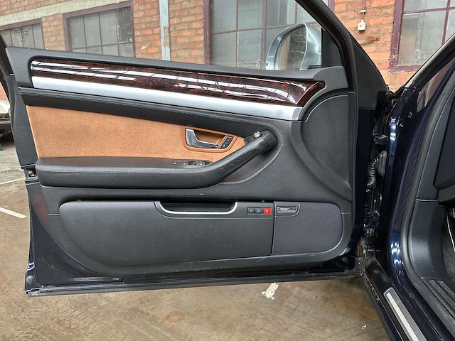 Audi s8 5.2 v10 quattro pro line+ 450pk 2009, px-166-n - afbeelding 24 van  42