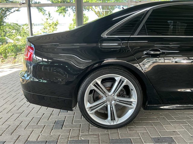Audi s8 d4 | 4.0 tfsi v8 biturbo | 2012 | 520 pk | quattro | 56.000 km | btw auto - afbeelding 3 van  38