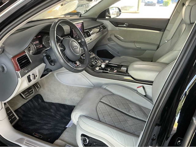 Audi s8 d4 | 4.0 tfsi v8 biturbo | 2012 | 520 pk | quattro | 56.000 km | btw auto - afbeelding 16 van  38
