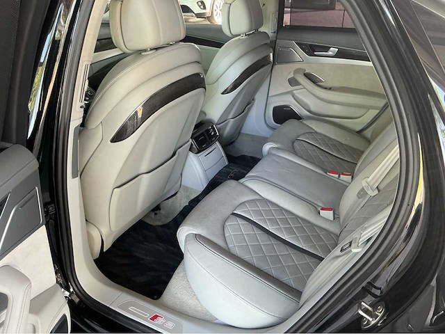 Audi s8 d4 | 4.0 tfsi v8 biturbo | 2012 | 520 pk | quattro | 56.000 km | btw auto - afbeelding 17 van  38