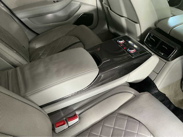 Audi s8 d4 | 4.0 tfsi v8 biturbo | 2012 | 520 pk | quattro | 56.000 km | btw auto - afbeelding 26 van  38