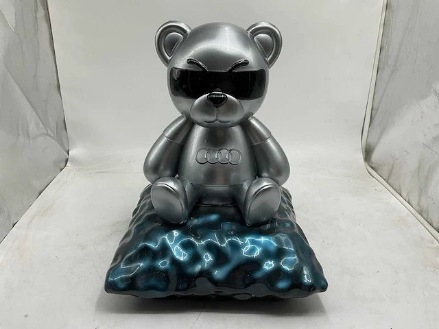 Audi sculptuur - afbeelding 2 van  6
