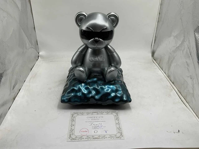 Audi sculptuur - afbeelding 3 van  6