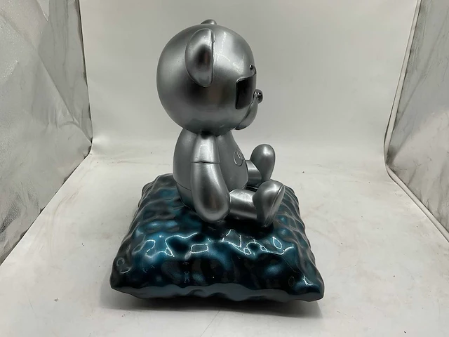 Audi sculptuur - afbeelding 5 van  6