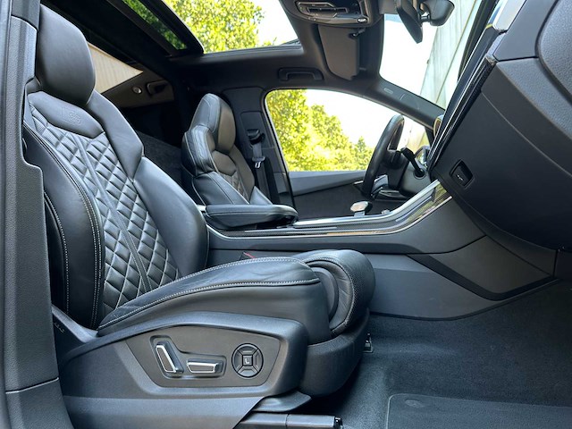 Audi sq7 4.0 v8 tdi quattro 435pk 2020, vrz-26-x - afbeelding 50 van  53