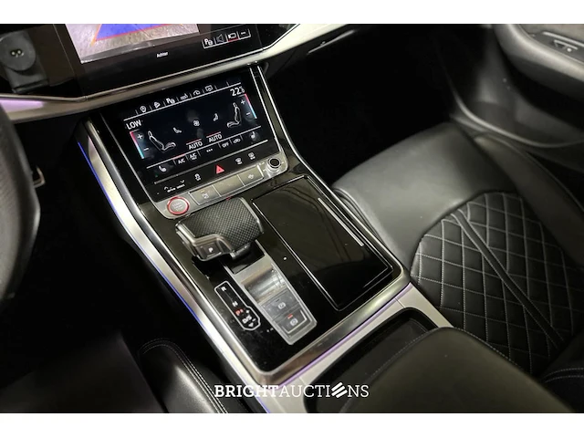 Audi sq8 4.0 tdi v8 quattro 435pk 2020, l-053-dr - afbeelding 18 van  45