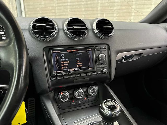 Audi tt 1.8 tfsi 160pk 2011 (origineel-nl), 10-pdl-8 - afbeelding 24 van  63