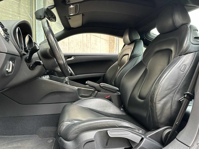 Audi tt 1.8 tfsi 160pk 2011 (origineel-nl), 10-pdl-8 - afbeelding 27 van  63