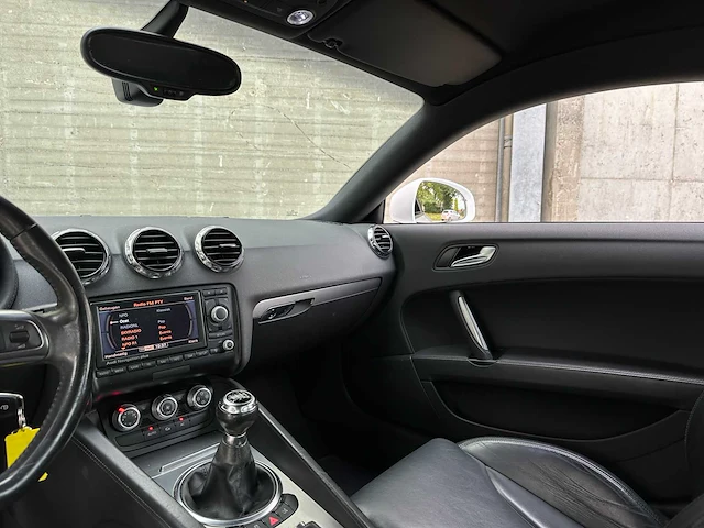 Audi tt 1.8 tfsi 160pk 2011 (origineel-nl), 10-pdl-8 - afbeelding 16 van  63