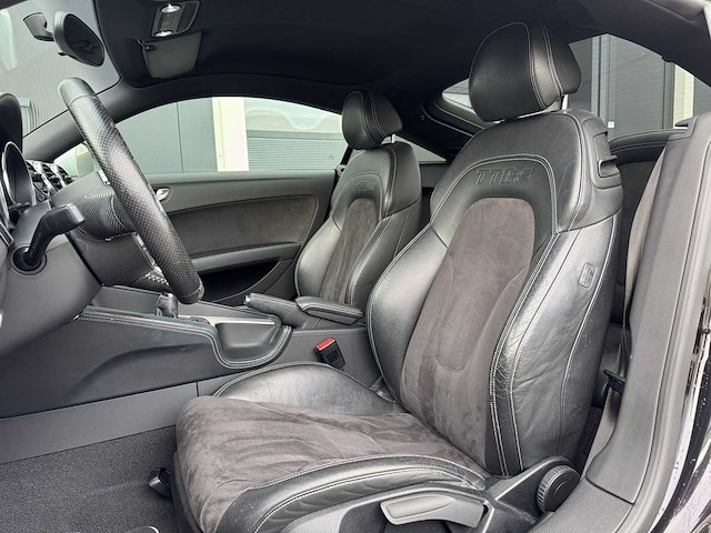 Audi tt 2.5 t tt rs pro line 2011 | tn-827-p iaw - afbeelding 28 van  29