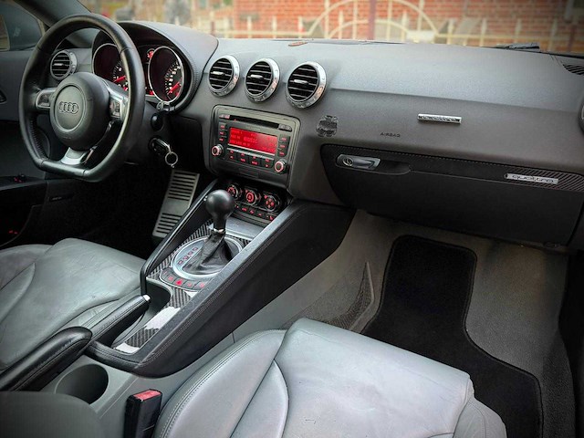 Audi tt 3.2 v6 quattro 47-stg-1 - afbeelding 15 van  24