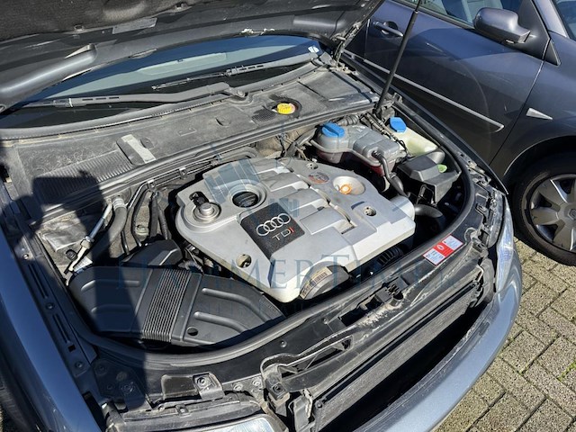 Audi tt coupe 1.8 turbo 20v quattro attraction, 2001 - afbeelding 14 van  25