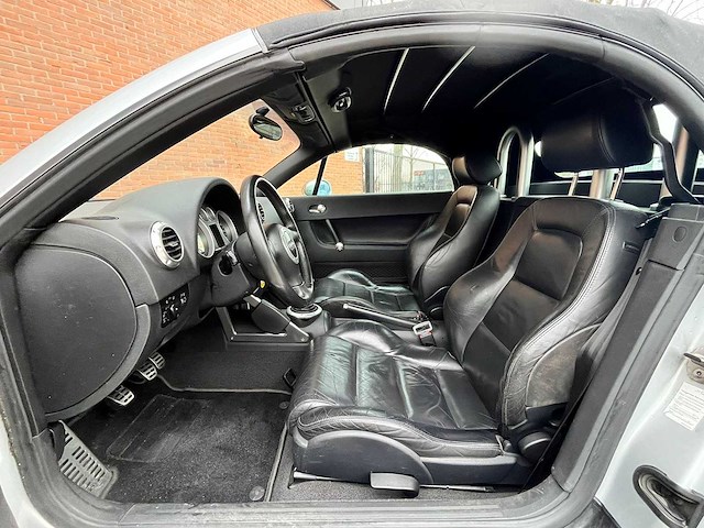 Audi tt roadster 1.8 5v turbo quattro, 31-ld-sg - afbeelding 15 van  25
