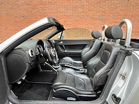 Audi tt roadster 1.8 5v turbo quattro, 31-ld-sg - afbeelding 17 van  25