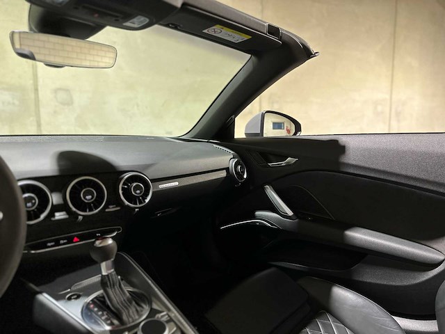 Audi tt rs roadster 2.5 tfsi quattro 400pk 2018, p-886-jd - afbeelding 22 van  59