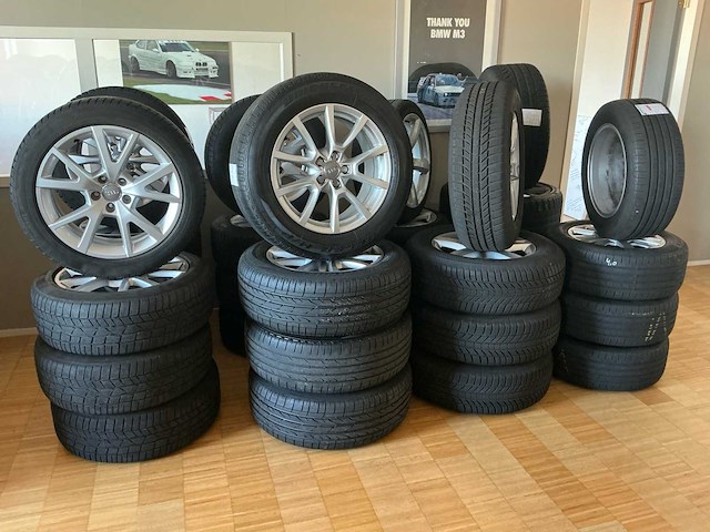 Audi velg met band (32x) - afbeelding 23 van  32